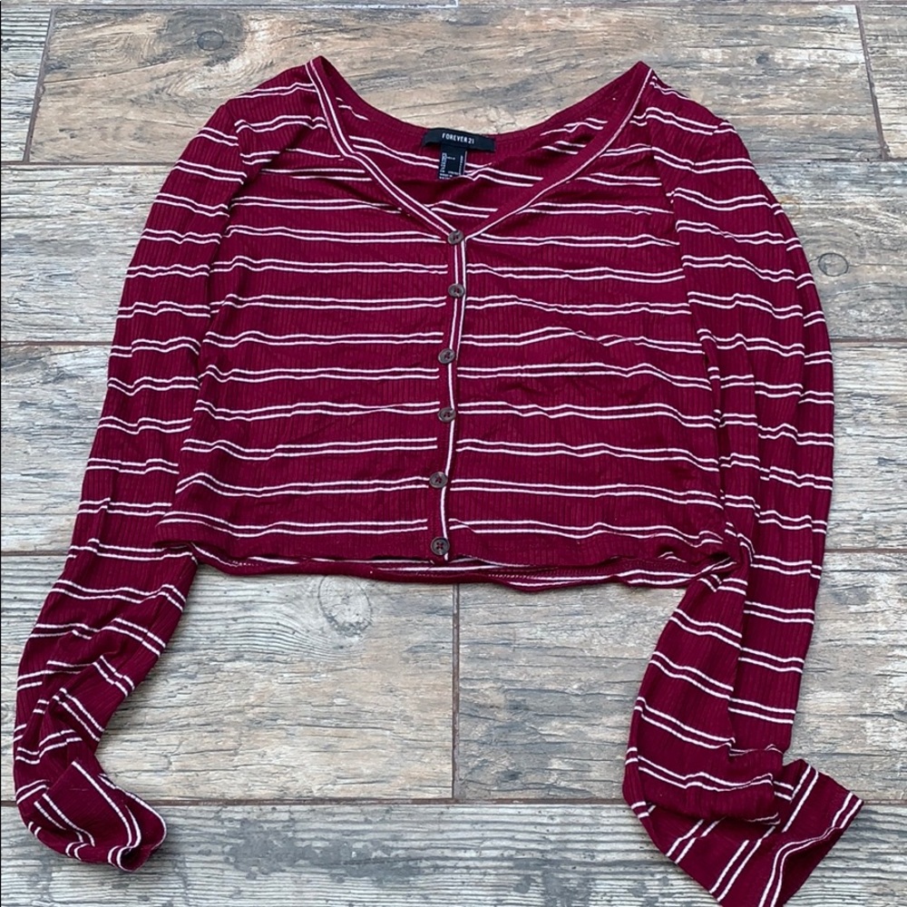 long sleeve cropped shirt